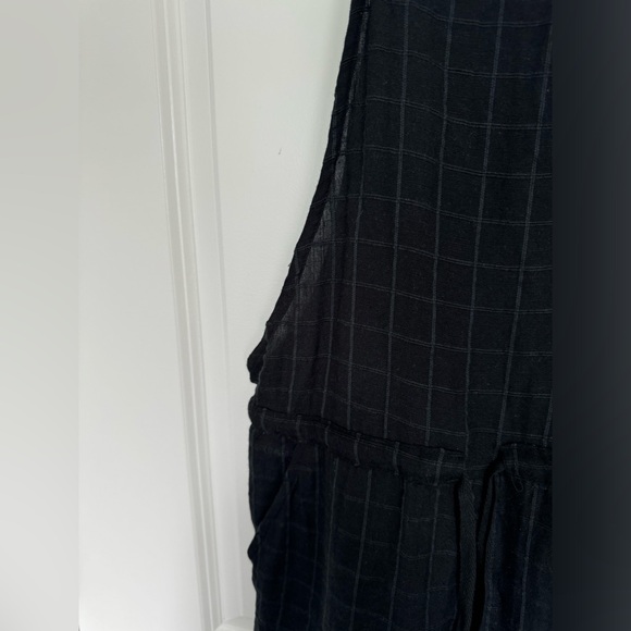 Billabong romper black checkered size Small adjustable - Picture 8 of 10